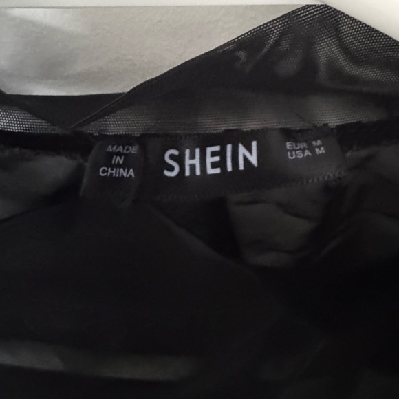 Black Fitted Sheer Mesh Long Sleeve Blouse - Picture 4 of 4